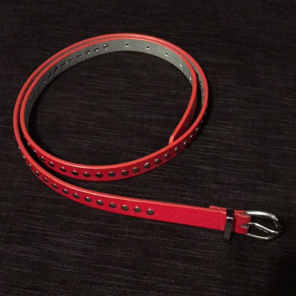 Lane Bryant Accessories - 🍄FINAL PRICE🍄 NWOT~ Lane Bryant Skinny Belt